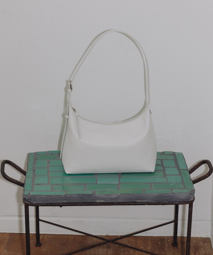Foive Nove Hobo Cream