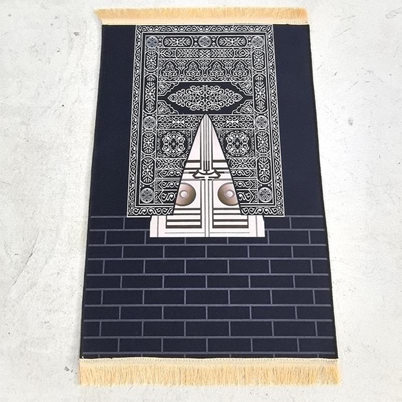 Plush Crystal Velvet Embossed Carpet for Living Room or Prayer Space