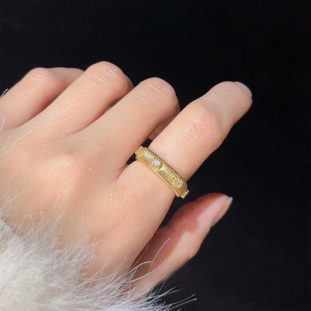 Light Luxury High-end Zircon Index Finger Ring Niche Retro Palace Style Ring Fashion Temperament Medieval Style Ring Female