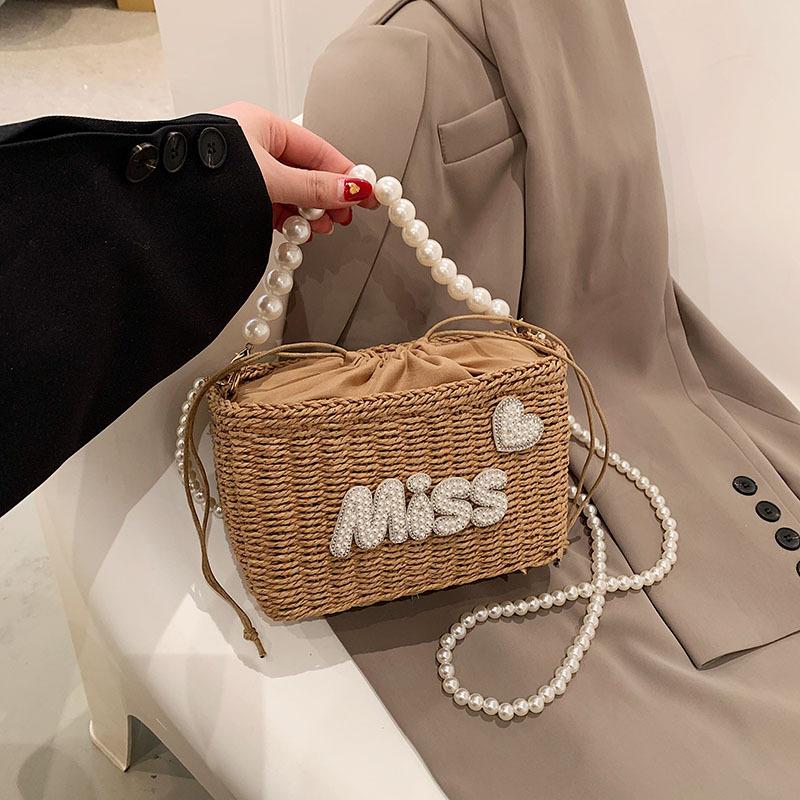 Summer Straw Bag Women's Pearl Hand Woven Bag Fairy Beach Vacation Beach Bag Chain Crossbody Bag