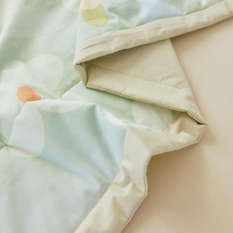 Fresh White Flowers 100% Cotton Quilted Quilt Summer Skin-friendly Comfortable Air Conditioning Quilt for Kids Teens Adults