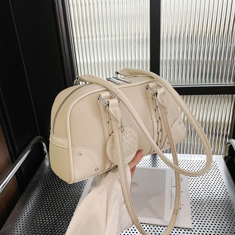 Large-capacity bag women's spring and summer versatile 2025 new niche single shoulder underarm bag casual pillow bag