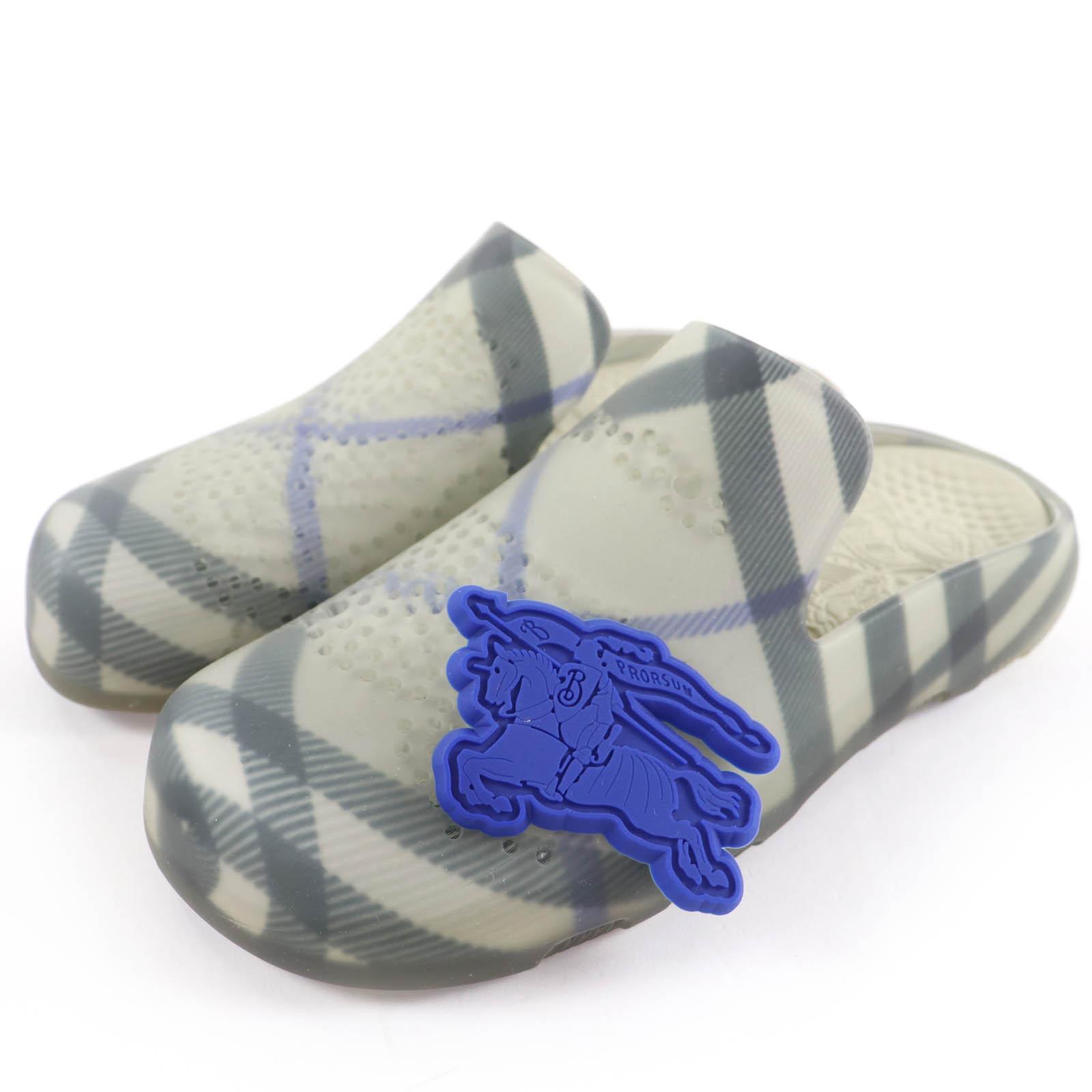 Идеальные Сандалии BURBERRY Клетка Плоская Резина с Логотипом-Подвеской Серый 35 Б/у