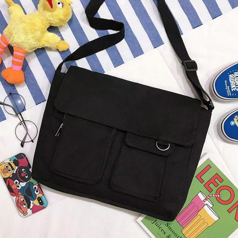 

Сумка через плечо из холста Daisy в корейском стиле для женщин и студенток, маленькая и универсальная, большая вместимость single bag чёрный