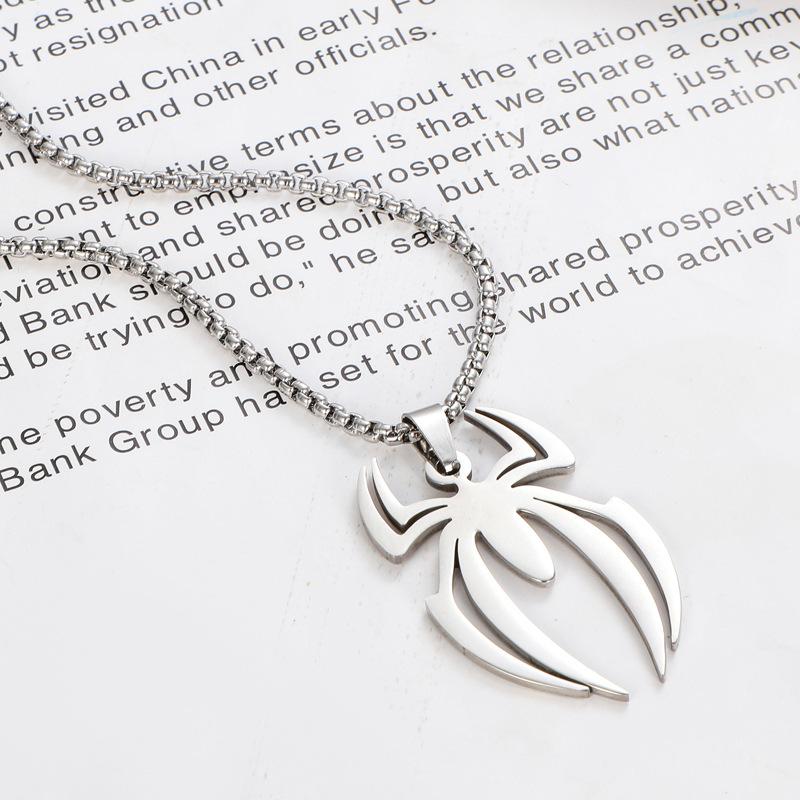 European and American Spider Pendant Peripheral Fashionable Men s Titanium Steel Necklace Jewelry 60CM