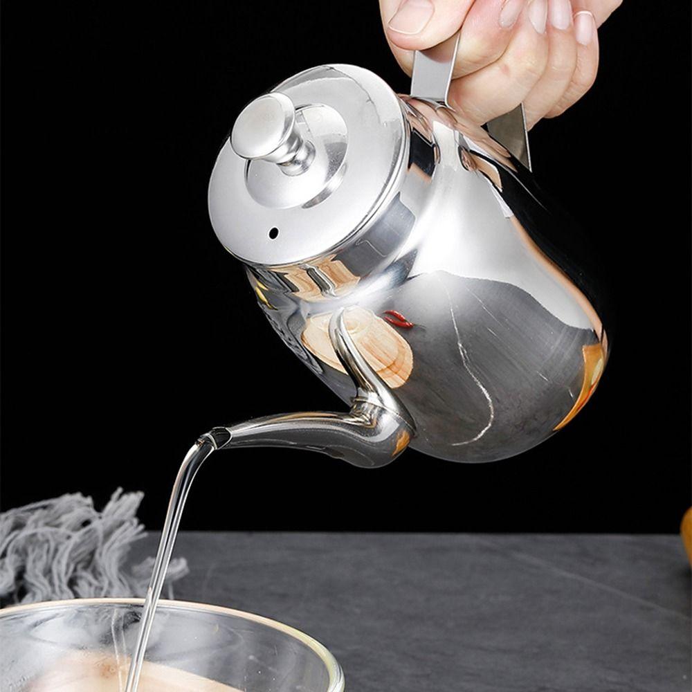 Stainless Steel Oil Cruet Leakproof Sesame Oil Dispenser Easy To Clean Pouring Oil Pot Kitchen