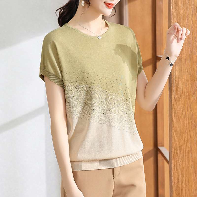 Women's Knitted T-shirt Ice Silk Short Sleeved Round Neck Top for Middle-aged and Elderly Women's Clothing