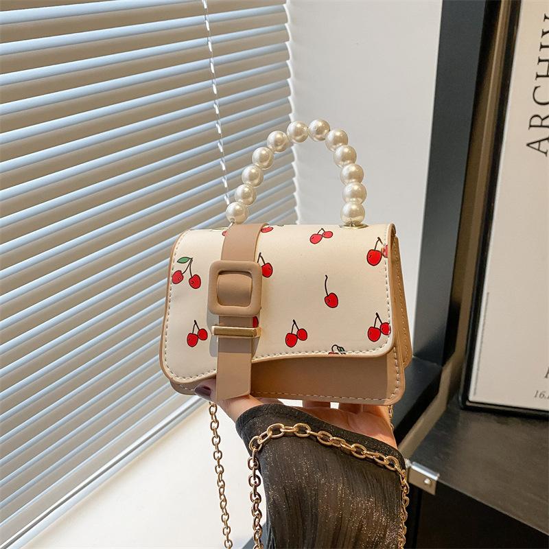 Aesthetic Temperament Trendy New Pearl Handbag 2025 Korean Version Simple Fashion One Shoulder Crossbody Small Square Bag Women