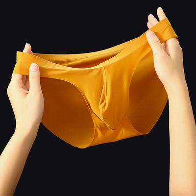 Trendy Seamless Protective Triangle Cutting Sexy Men Mid-Waist Briefs Male Clothing Underwear