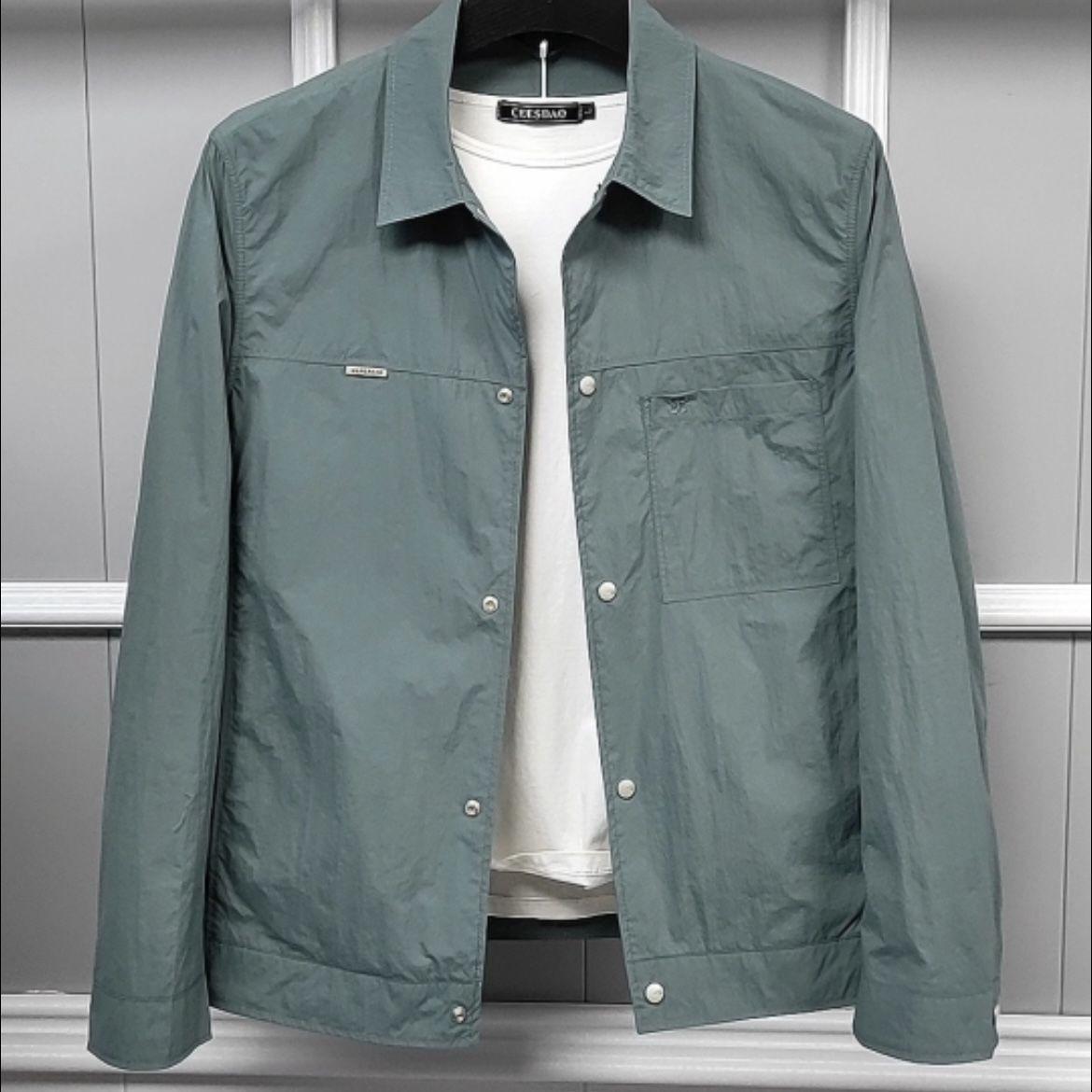 

2025 Lightweight Spring/Autumn Casual Jacket for Men - Fashionable Lapel Outerwear for Young & Middle-Aged M синій