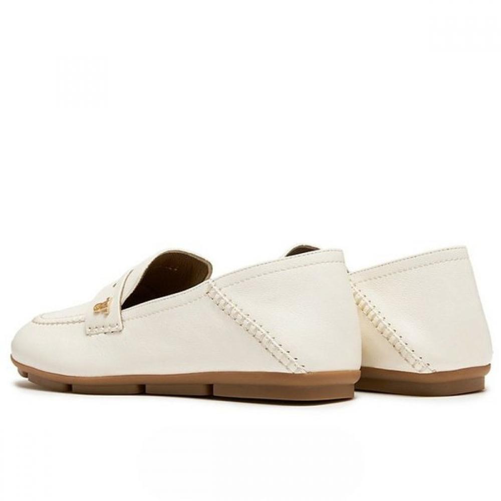 Staccato Women S Flat drivingS Eg713 26Sbei