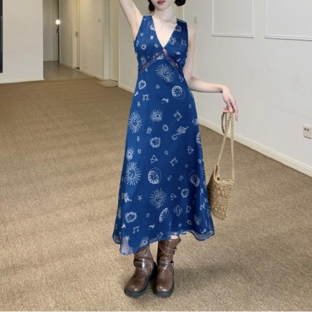 French blue floral suspender vest dress children's summer new seaside vacation style beautiful long dress thin