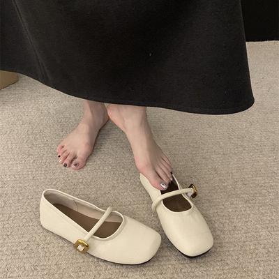 Black French Retro Versatile Square Head Shallow Mouth Flat-soled Single Shoes Women's 2025 New Spring and Autumn Small Fragrant Mary Jane Shoes