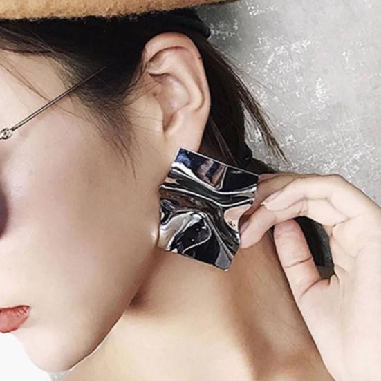 1 Paire de Boucles d'Oreilles Clous Design Géométrique Irrégulier Boucles d'Oreilles en Métal Boucles d'Oreilles Pendantes Surface Miroir Exagérée Bijoux Cadeau