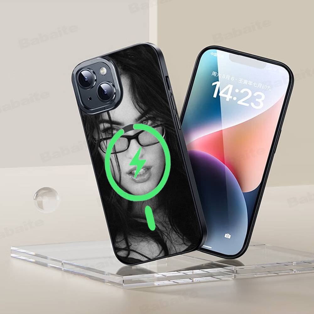 

Megan F-Fox Vintage Beauty For IPhone 17 Air 16 E 15 14 13 12 11 Pro Max Plus PC Shock TPU Cover For Magsafe Phone Cover iPhone 16 pro