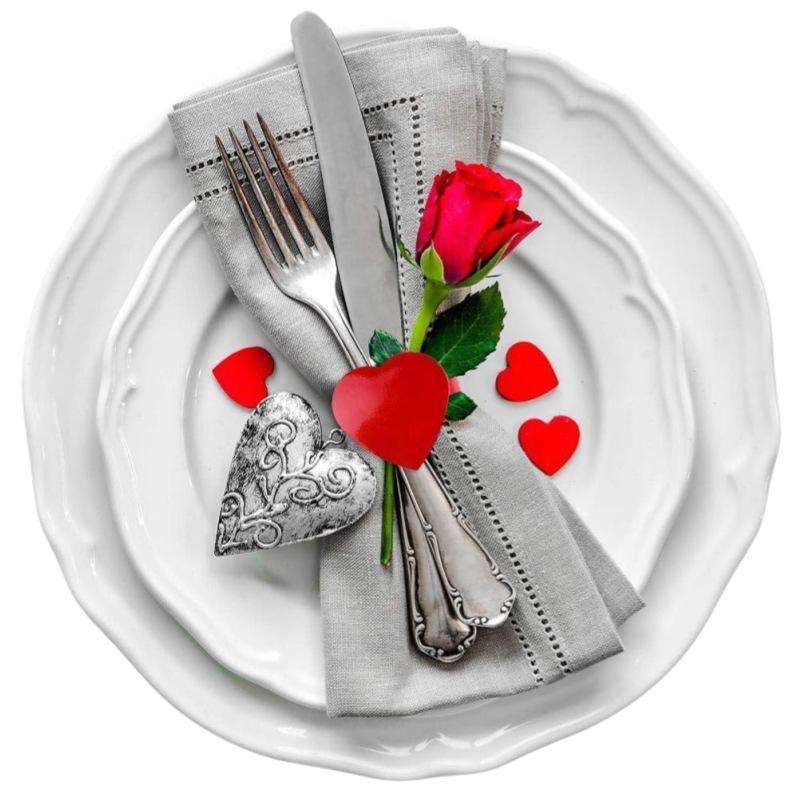 4Pcs Valentine'S Day Love Napkin Circle Dining Table Heart Shaped Tissue Buckle Wine Bouquet Ring Party Decoration Ornament