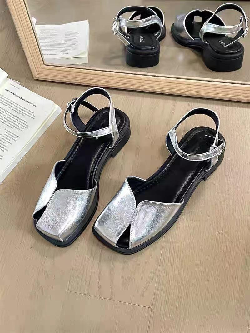 

Сандалии на плоской подошве Повседневная пляжная обувь 38 серебряный