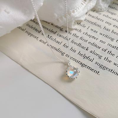 Colorful Stone Pendant Personalized and Versatile Daily Literary Style Niche Design Collarbone Chain