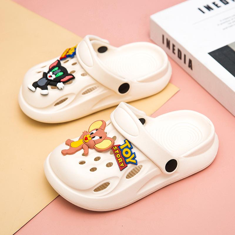 Children's hole shoes new summer baby boys slippers girls indoor and outdoor non-slip bag head beach shoes breathable