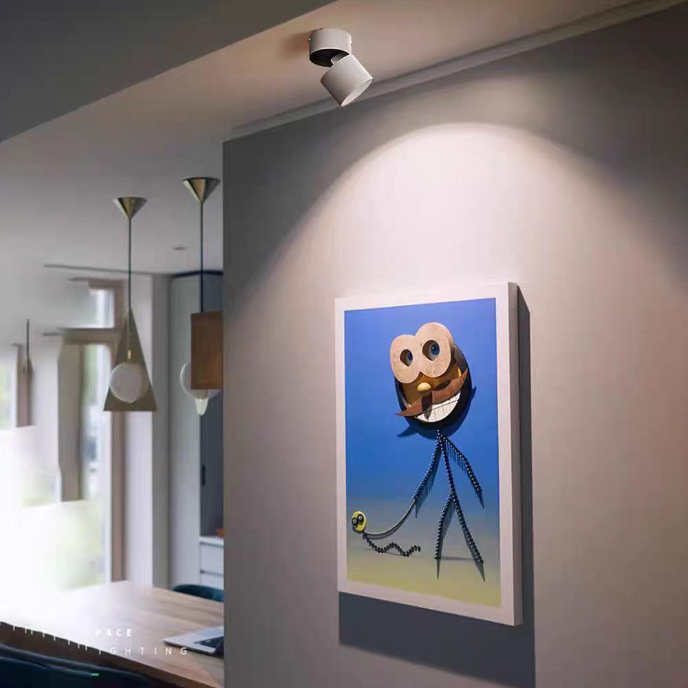 Adjustable LED Aluminum Spotlight, Surface-Mounted, Foldable, for Living Room Wall & Ceiling.