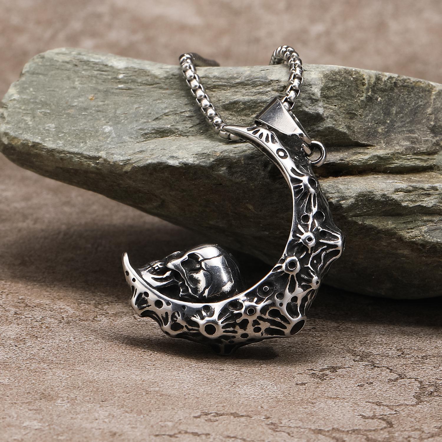 

Ретро хип-хоп полумесяц череп призрак титановая сталь кулон для мужчин персонализированные тренд панк ювелирные изделия аксессуары