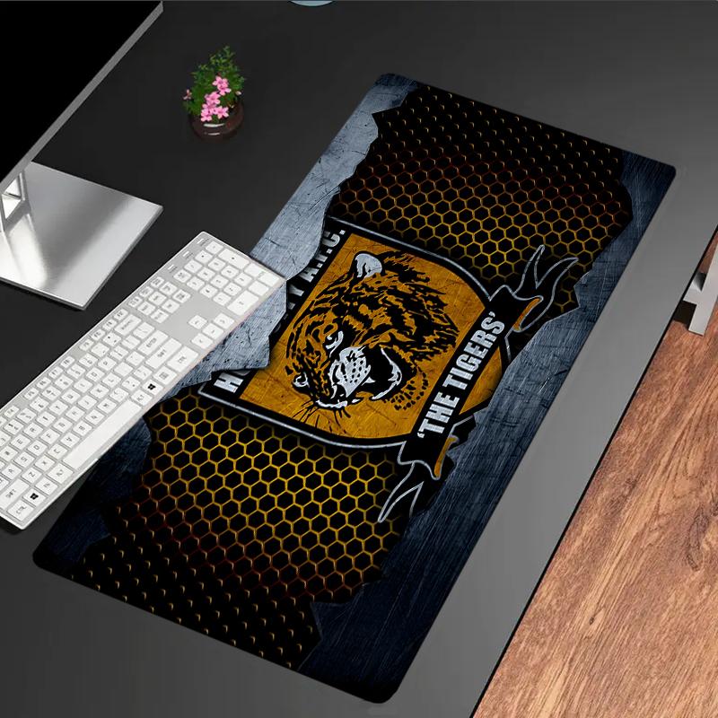 Strength And Courage Hull Throws Blanket Flannel Blankets Plush for Couch Bed Gifts for Men Women Travel picnic blanket Christmas fan gifts