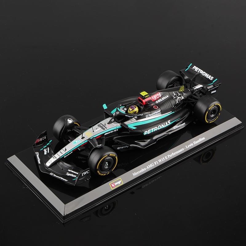 Bburago 1:24 Mercedes-AMG F1 Team W15