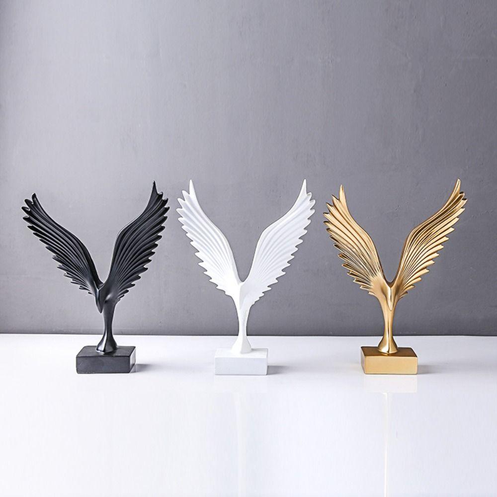 High Quality Home Accessories Eagle Ornaments Animal Wings Statue Resin Crafts Desktop Ornaments