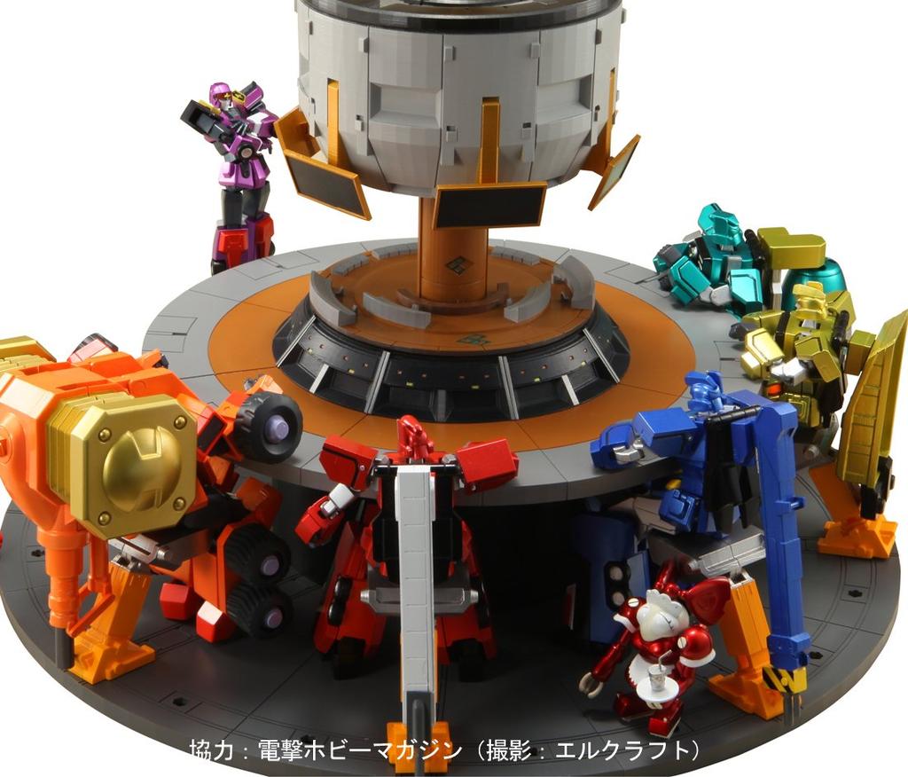 TAMASHII NATIONS Super Robot Chogokin Volfogg & Big Order Room