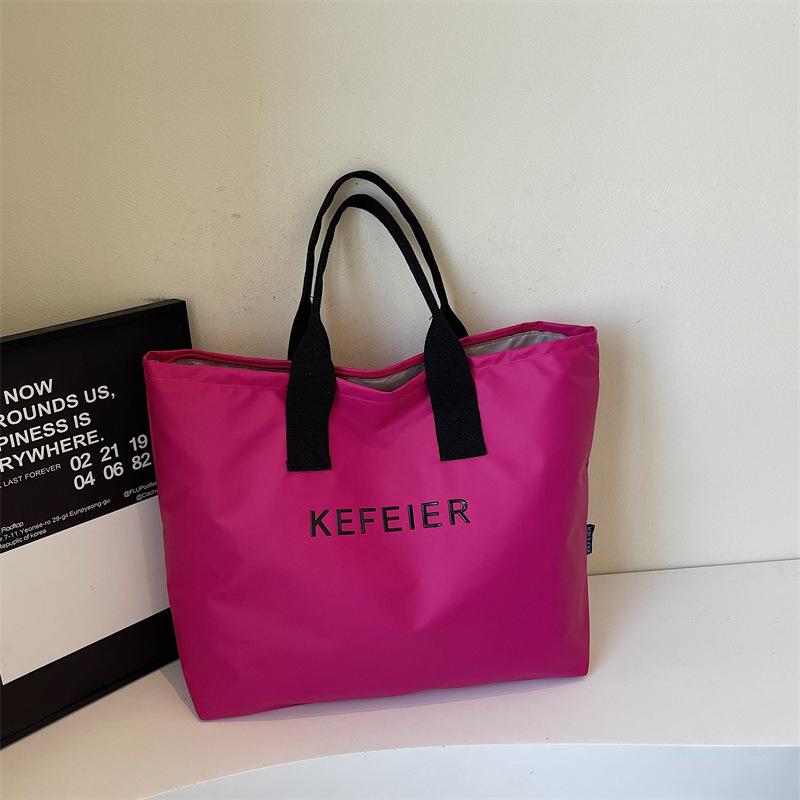 

Модная женская сумка весна 2025 новый тренд женская сумка-тоут большой вместимости повседневная простая на плечо женская сумка роза розовый