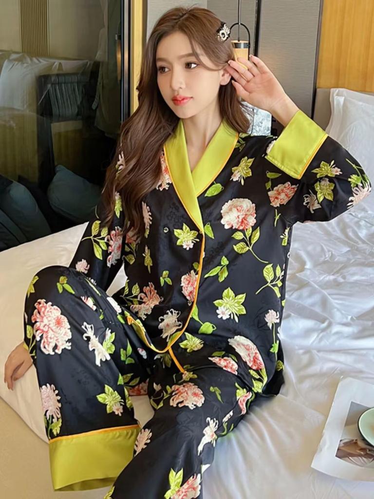 Women's Ice Silk Pajama Set: Long Sleeve, High-End Forest Style for Spring & Autumn Wear