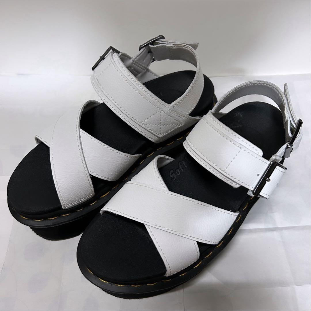 

[USED] Dr. Martens VOSS II QUAD White 22cm Platform Sandals