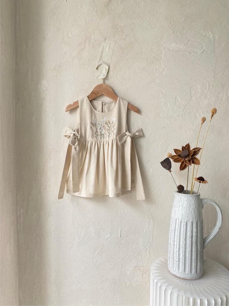 Baby Girls' Spring & Summer Floral Embroidered Butterfly Tie Apron Sleeveless Suspender Dress