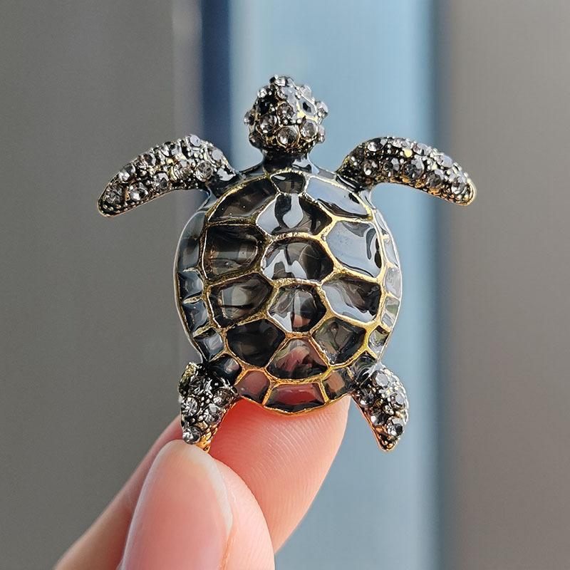 European and American Cartoon Turtle Animal Brooch Coat Sweater Clothing Accessories Brooch Corsage