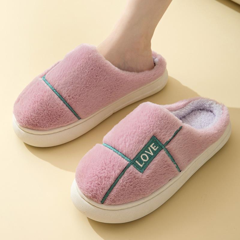 

Модные парные теплые хлопковые тапочки Зимние домашние удобные тапочки с надписью, с закрытым носком, на горизонтальной перемычке, нескользящие, унисекс, на толстой подошве 44-45 фиолетовый