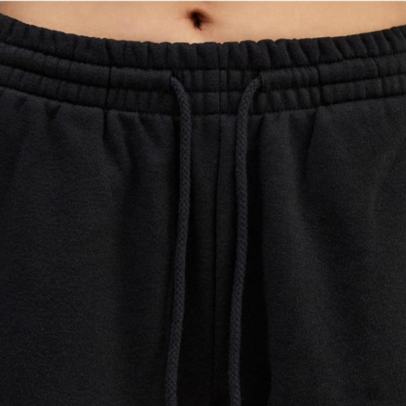 New Balance Women S 3 4 Knit ShortS Nqj nbnve2S032 19