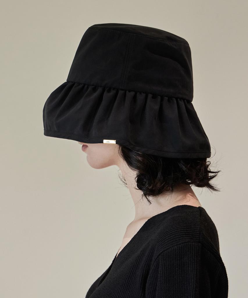 Bajal Metal Tip Shirred Bucket Hat Black