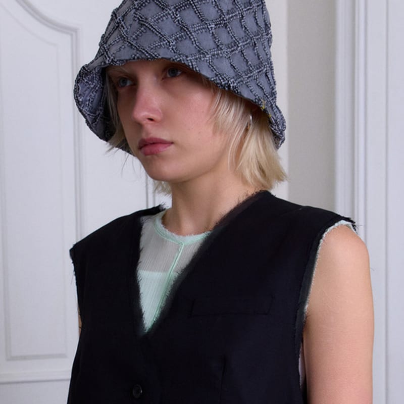 

UNDERCONTROL studio СТОЙКА-ВЕДРО / КРЕСТОВИНА / БЛЕСТЯЩИЙ СЕРЫЙ FREE