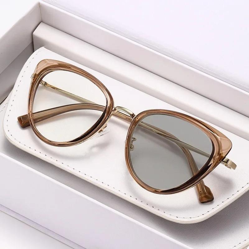 Europäische und Amerikanische Katzenauge Metallrahmen Photochrome Myopiebrillen Modische Anti-Blaulicht Photochrome Myopiebrillen