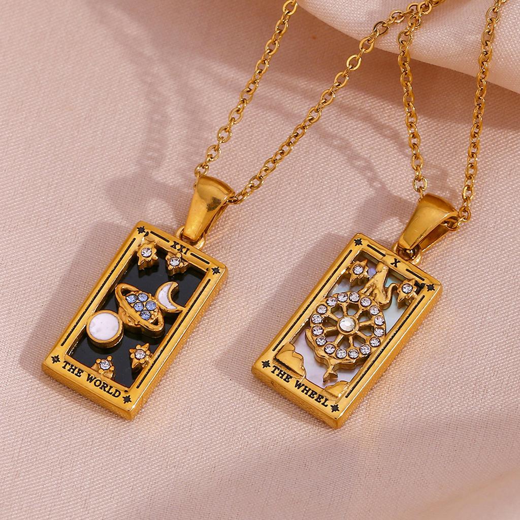 Multipurpose Tarot Card Pendant Necklace Jewelry Accessory With Gold Plated Finish And Zodiacs Symbols Daily Use