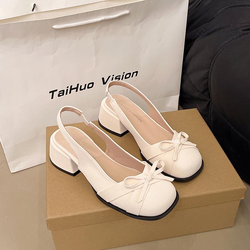 Fashion Hot Selling 2025 Retro Fashion Women's Sandals Slip-On Cover Toe Hollow Back Single Shoe French Style Trendy Lazy Person's Shoes