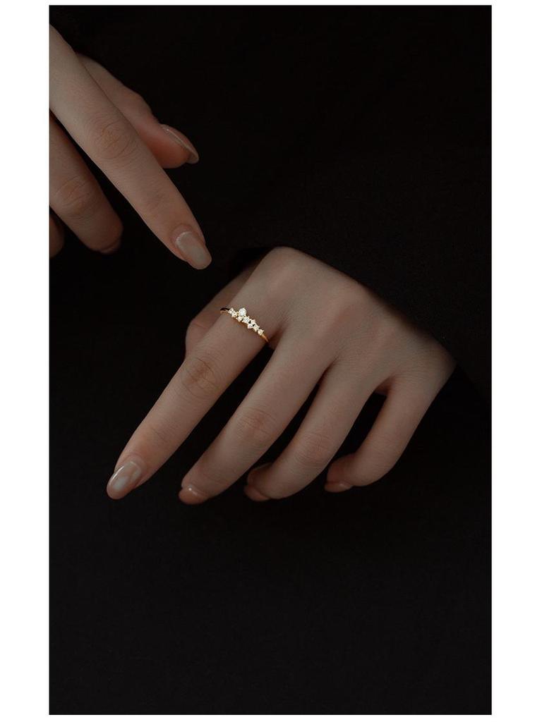 Inel Banyan Tree cu Diamante Stelate Irregulate Placat cu Aur de 14k