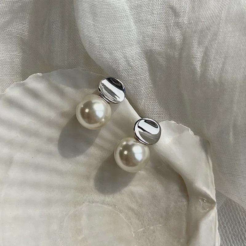 

Premium 925 Silver Pearl White Earrings - Versatile Korean Style