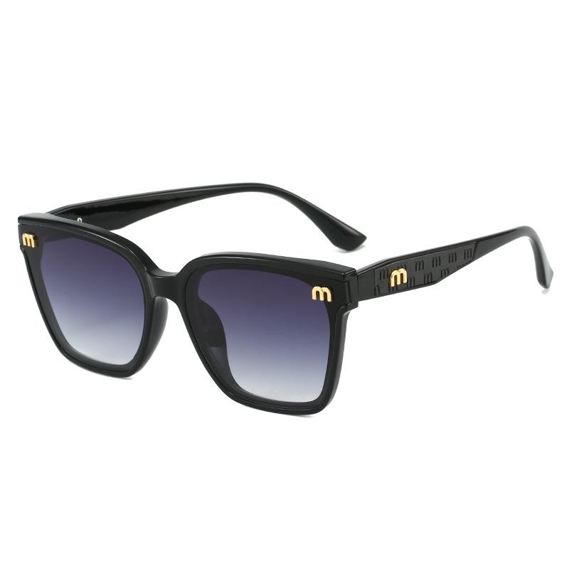 

Stylish Modern Fashion Sunglasses For Women And Men Luxury Cute Brand Unisex Sun Glasses Square Trend Eyewear UV400