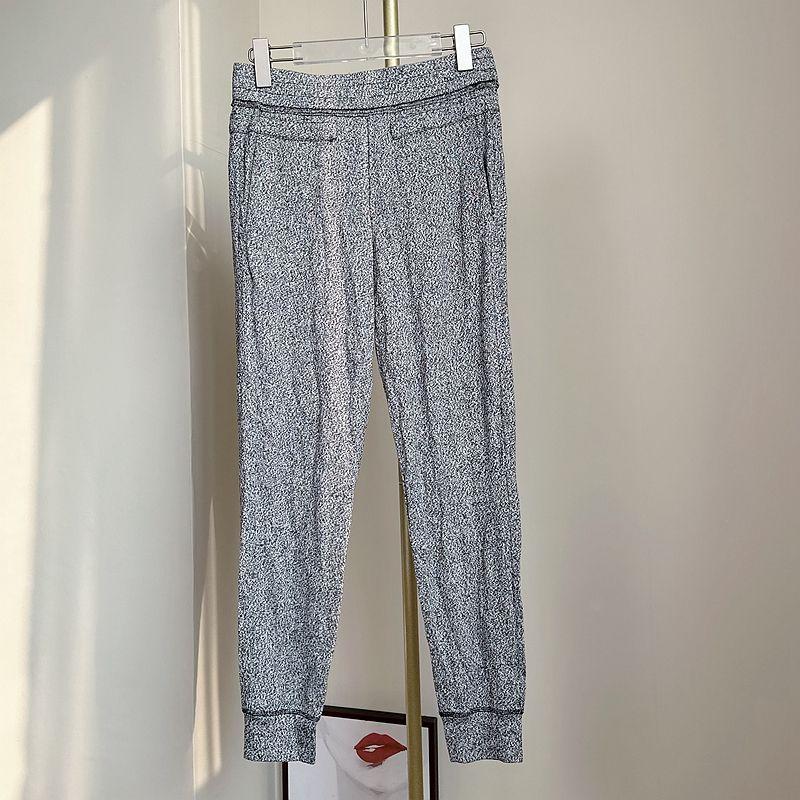 

British Street Fashion TK High Waist Sweat pants Women Gyaru Style Comfortable Casual Pants Slim Trumpet pants Flower gray Skinny Jeans single pants Size 1