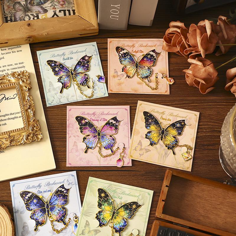 Elegant Chinese Butterfly Metal Bookmark - Exquisite Palace Museum Souvenir