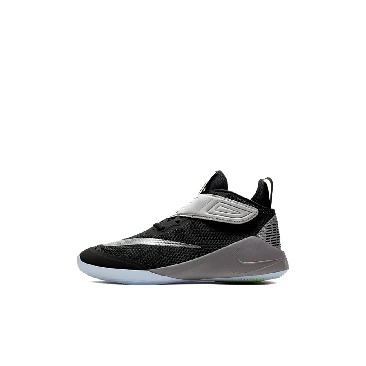 

кроссовки Nike Future Flight 2 Kids Basketball shoes Kids AT5687-001