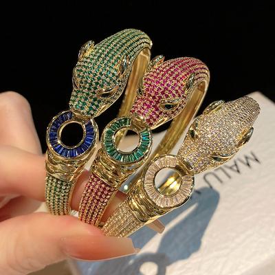 Nouveau bracelet européen et américain à la mode, classique et atmosphérique, style classique de bracelet serpent