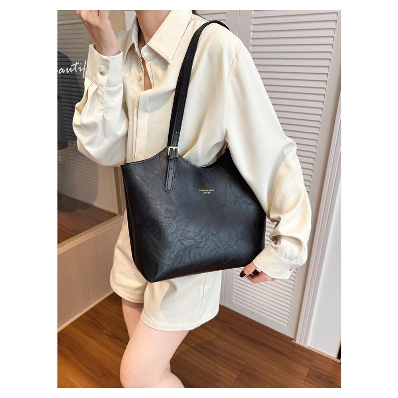

Light Luxury Niche Large-capacity Bag Women s Spring and Autumn New Super Fire Versatile Shoulder Bag Premium Commuter Bag чёрный
