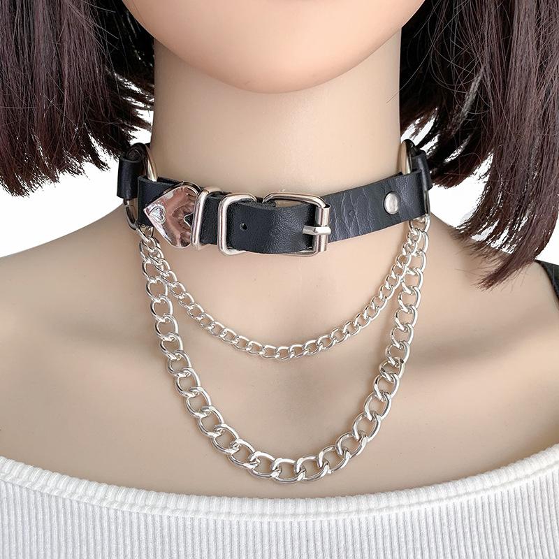 Punk PU leather collar heart-shaped peach heart chain necklace original goth neck chain love exaggerated collarbone chain